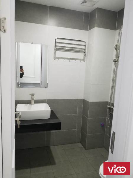 Bán gấp căn Định Công Thượng mới tinh, ngõ rộng ô tô đỗ cửa, kinh doanh tốt, gần khu đô thị tiện