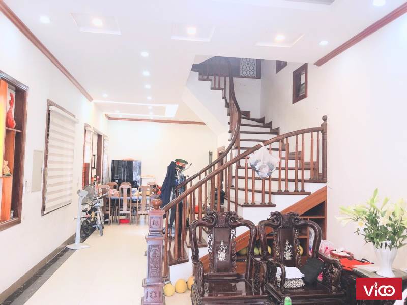 Bán nhà Thanh Xuân 70m2 phân lô, ô tô tránh, kinh doanh, văn phòng, ở sướng!!!