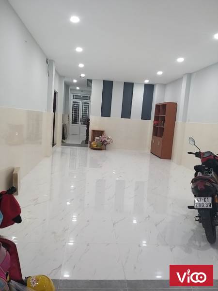 Chính chủ cần cho thuê nhà mới xây 100% tại khu dân cư Bến Lức.