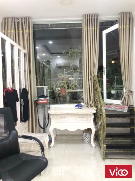 Bán nhà 3 lầu mặt tiền kinh doanh đường Đào Cam Mộc F4 Q8