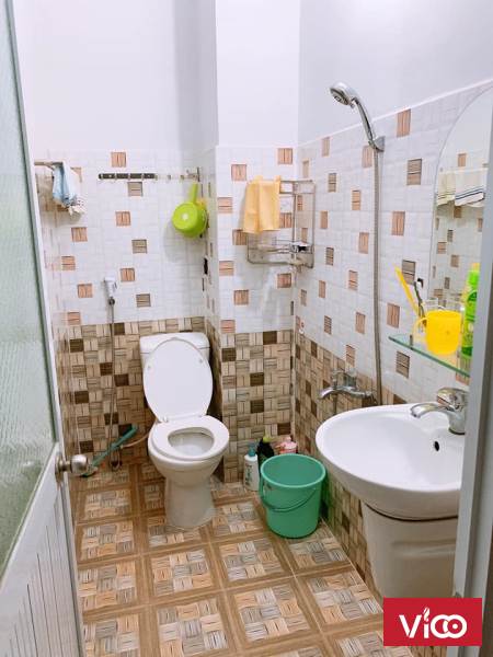Bán nhà quận Gò Vấp,bán nhà đường Bùi Quang Là, hẻm xe tải,40 m2,giá 3,2 tỷ.