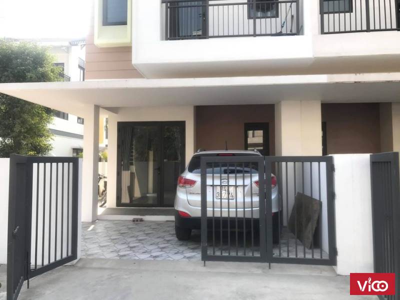 Chính chủ cần tiền bán nhanh căn liền kề 3 tầng 4 phòng ngủ Từ Sơn Bắc Ninh