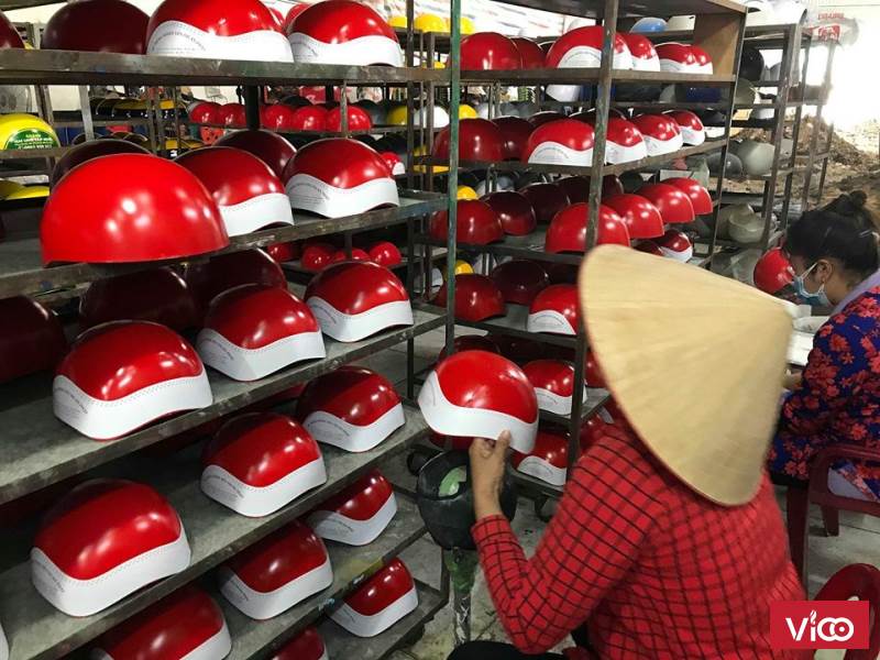 Công ty sản xuất mũ bảo hiểm xe máy uy tín, chất lượng tại Sài Gòn