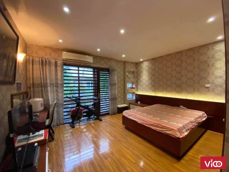 Bán gấp biệt thự sân vườn tại Linh Đàm, Hoàng Mai 230m2 3.5 tầng thiết kế sang trọng giá covid