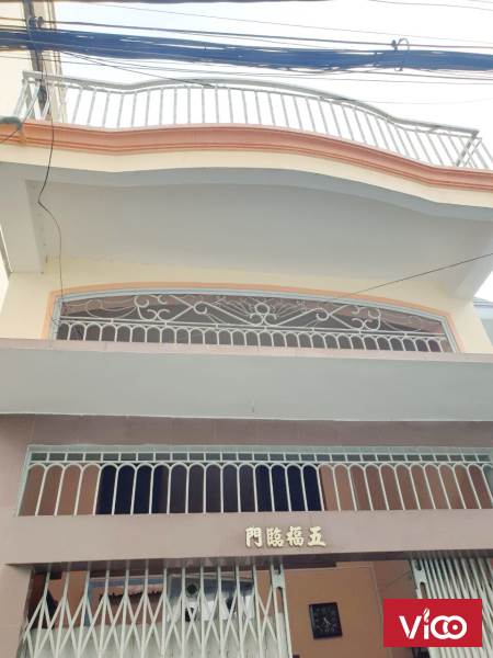 Bán nhà lầu gần MT đường Tùng Thiện Vương P13 Q8