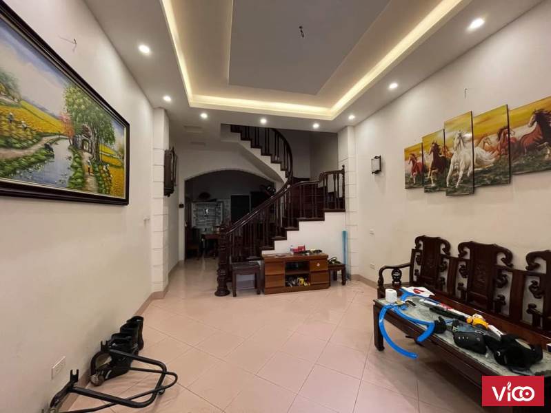 NHÀ ĐẸP SÂN RỘNG KHU BUÔN BÁN TẤP NẬP 30M MẶT PHỐ NGUYỄN TRÃI.