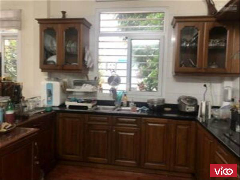 NHÀ ĐẸP, KHÔNG GIAN ĐẸP CẦU GIẤY GIÁ 6 TỶ( THƯƠNG LƯỢNG) NGUYỄN VĂN HUYÊN