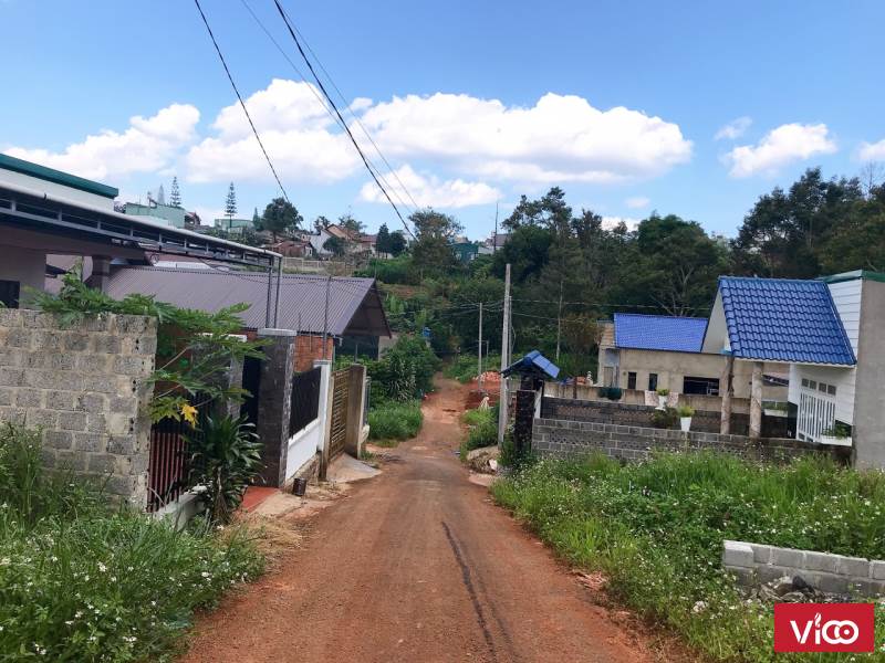 Cần bán đất hẻm 200 Phan Đinh Phùng.