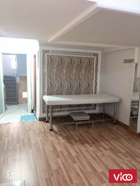 Bán nhà mặt tiền quận 4
