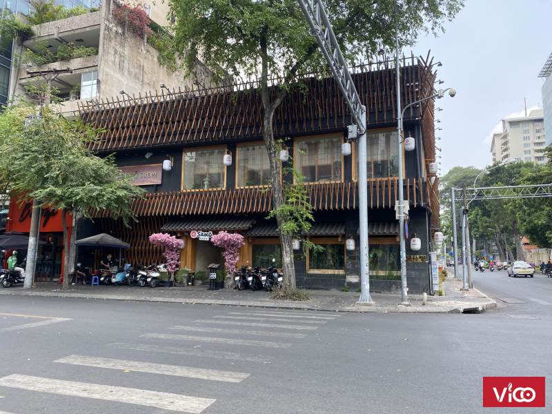 Cho thuê nhà nguyên căn mặt tiền đường Hai Bà Trưng. Quận 1