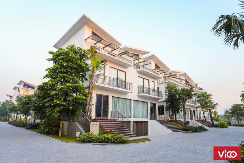 Bán biệt thự 320m2 x 5T, CK 4 tỷ. Tâm điểm phát triển Q. Long Biên