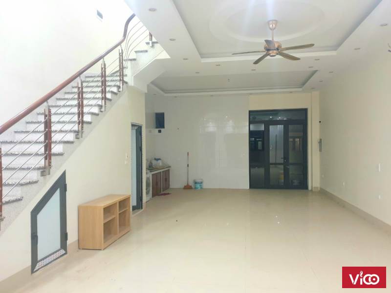 Bán căn Shophouse full nội thất. Đã có sổ. Giá 5.2 tỷ