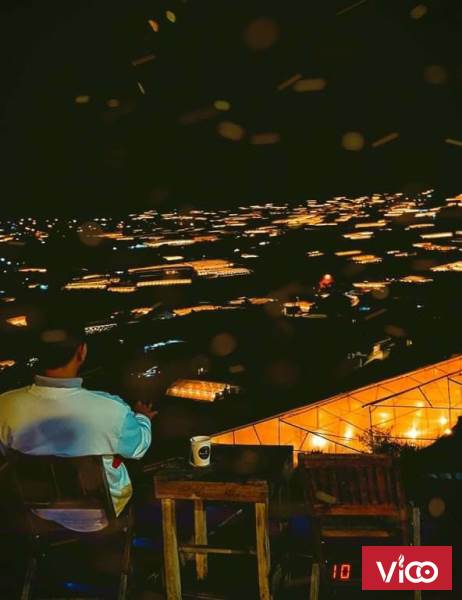 Tình yêu, có thể bắt đầu từ những ngày gió nổi, mưa nhạtWindy Hill Bán Homestay Coffee P11.Đà Lạt