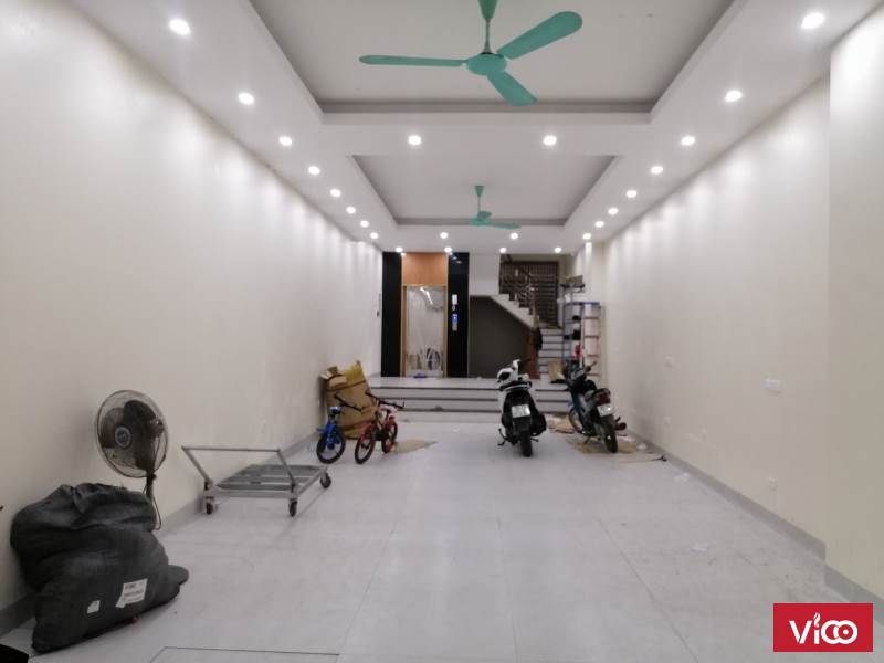 Căn liền kề 100m với Oto Thang máy Văn phòng mà chỉ có 8 tỷ thôi
