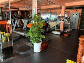 CHO THUÊ NHÀ MẶT TIỀN LỚN 9.5x12M, 3 TẦNG, CHU VĂN AN,BÌNH THẠNH, GIÁ RẺ 63TR