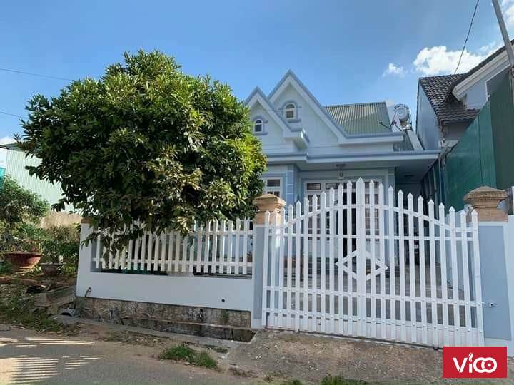 BÁN NHÀ BIỆT THỰ CHỮ A . P 11 tp đà Lạt