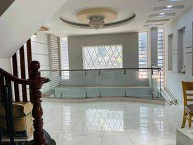 NHÀ LÔ GÓC 5TẦNG 4.7x10, 4PN3WC, NƠ TRANG LONG,P7, GIÁ RẺ 13.5TR