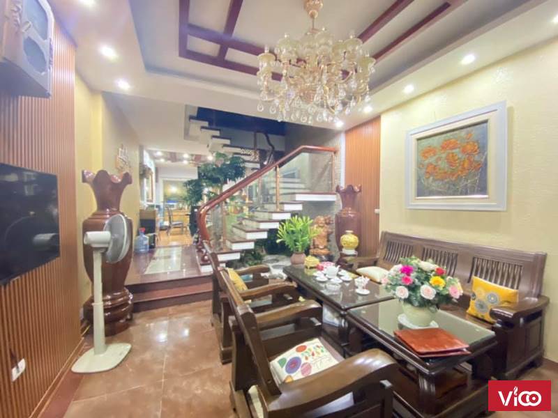 Bán Nhà KĐT Văn Phú_Đường Lớn Vỉa Hè Rộng_Tặng Nội Thất_KD VP_90m2_4 Tầng_Giá 9.8 Tỷ.