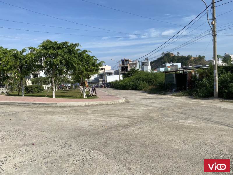 Bán nhà mặt tiền view công viên Hòn Xện Vĩnh Hòa Nha Trang Khánh Hòa