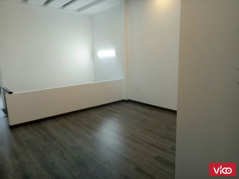 Cần bán nhà đẹp mới đường Cao Thắng,p7, Đà Lạt