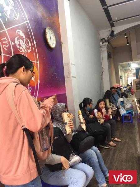 Chính chủ Sang nhượng của hàng 85 chùa láng, cổng đại học ngoại thuơng, DT 90m2/tầng LH 0982059699