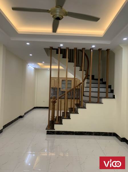 Chính chủ bán gấp nhà Gốc Đề Minh Khai HN, SĐCC, DT 38m2 x 4 tầng giá 2.9 tỷ