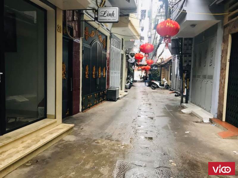 Bán nhà ngã 3 Tạ Quang Bửu chỉ 30m2, 3 tầng, 2,6 tỷ.