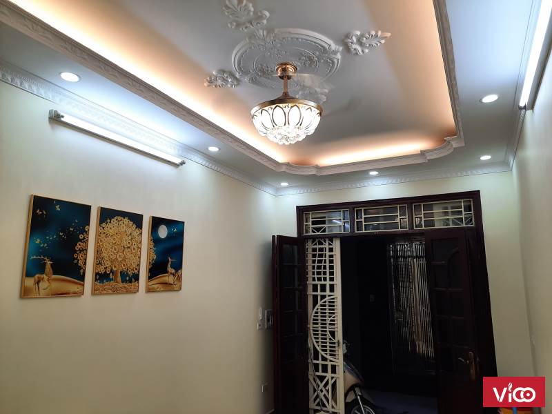 Nhà riêng Hoàng Mai, Ngõ 3 gác, ô tô tránh cách 10m, DT 33m2x5T, giá 3.65 tỷ