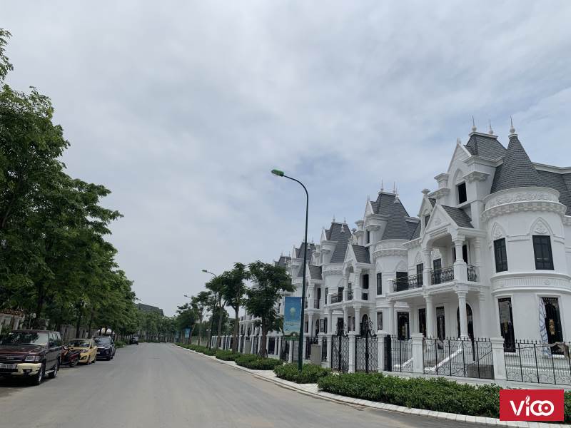 Mua biệt thự có 102 ngay cửa ngõ cầu Nhật Tân, gần ngay Võ Chí Công