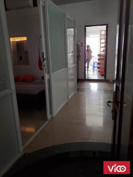 Bán nhà Huỳnh Văn Chính, 19.5m2, hxh, Tân Phú, giá 2tỷ tròn.