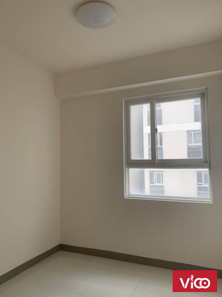 Bán CHCC Sky9 quận 9 74m2 3PN 2WC, căn góc tầng 7, giá 2,15 tỷ. LH Vũ 0947 070 986