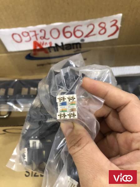 Thanh đấu nối patch panel 24 cổng cat5e UTP,1U mã 760237040 913751912