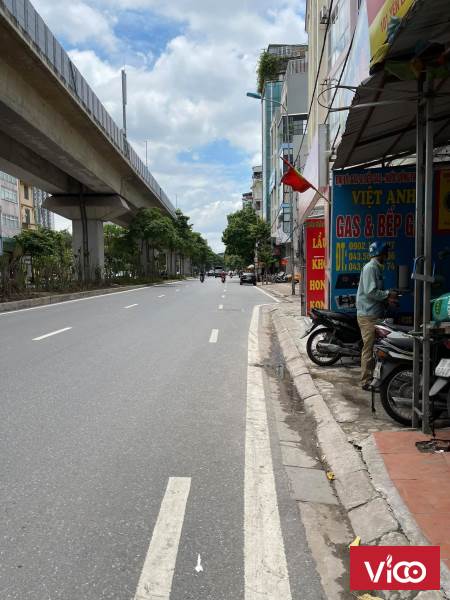 Bán nhà tập thể mặt phố Yên Lãng diện tích 60m2, 2 phòng ngủ, 1P khách giá 1,85 tỷ