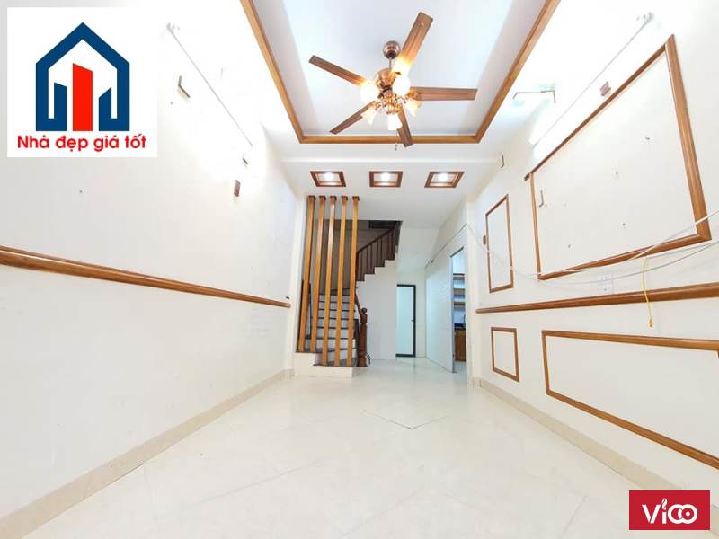 Bán nhà 34m2 x5T phố Tân Thụy, nhỉnh 3 tỷ, ngõ 3m nông. 0985379904