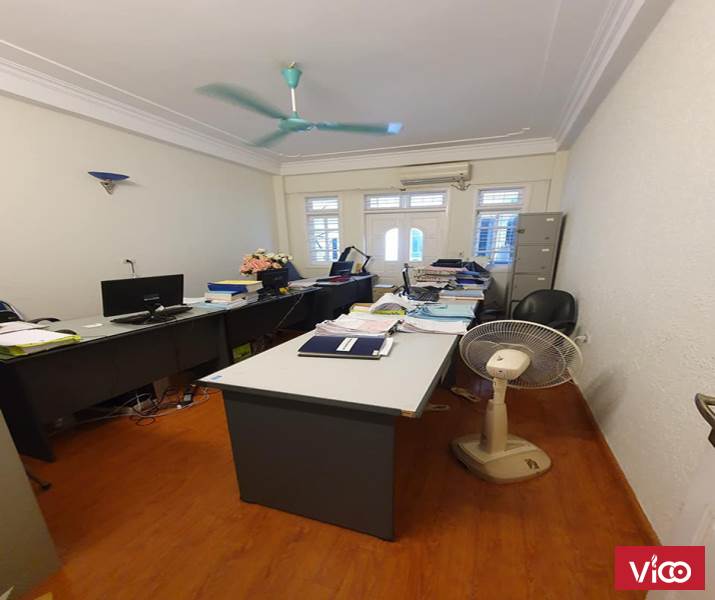 Thiện chí bán,sổ đỏ,ngõ Đầm Trấu,Hà Nội,chỉ việc ở,nhà đẹp,4tầng,ngõ xe tải,36m,chưa đến 146tr/m