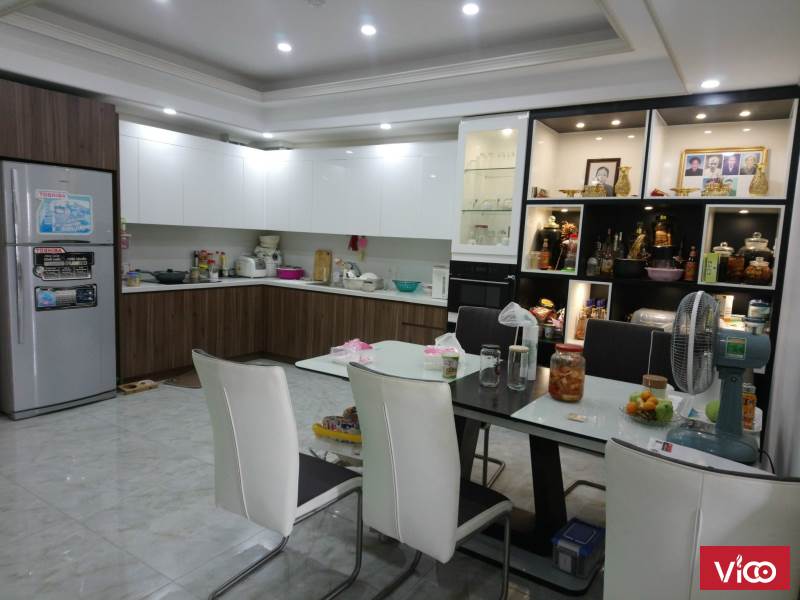 Nợ ngân hàng Bán gấp CHDV Võ Văn Kiệt, Quận 1, 80m2, chỉ 16 tỷ 2, Thu về 50 triệu/tháng