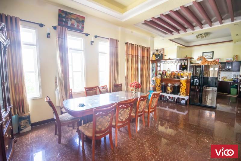 BÁN GẤP BIỆT THỰ SÂN VƯỜN P8 TP DALAT . 24TY