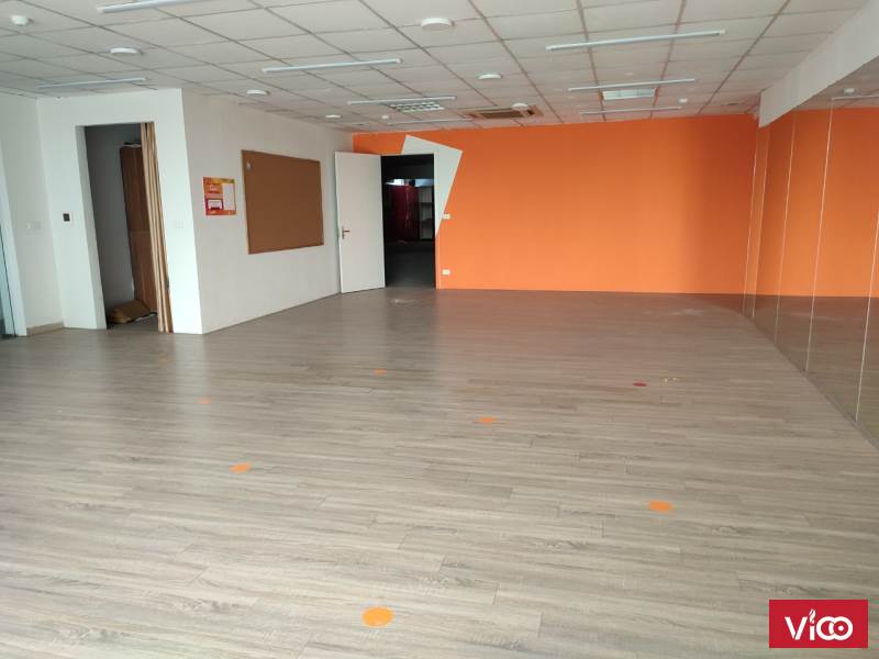 Cho thuê tòa nhà Gold Future 148 Nguyễn Trãi, Thanh Xuân giá hấp dẫn