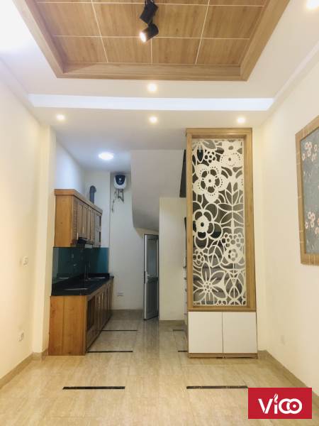 bán nhà phố thịnh liệt 30m2 x 5 tầng sổ đỏ chính chủ ( nhà cách bến xe giáp bát 500m)