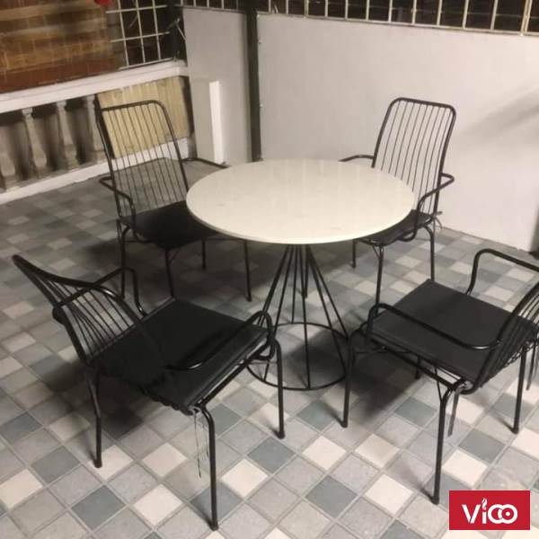 bàn ghế sắt mỹ thuật sân vườn siêu đẹp hà nội