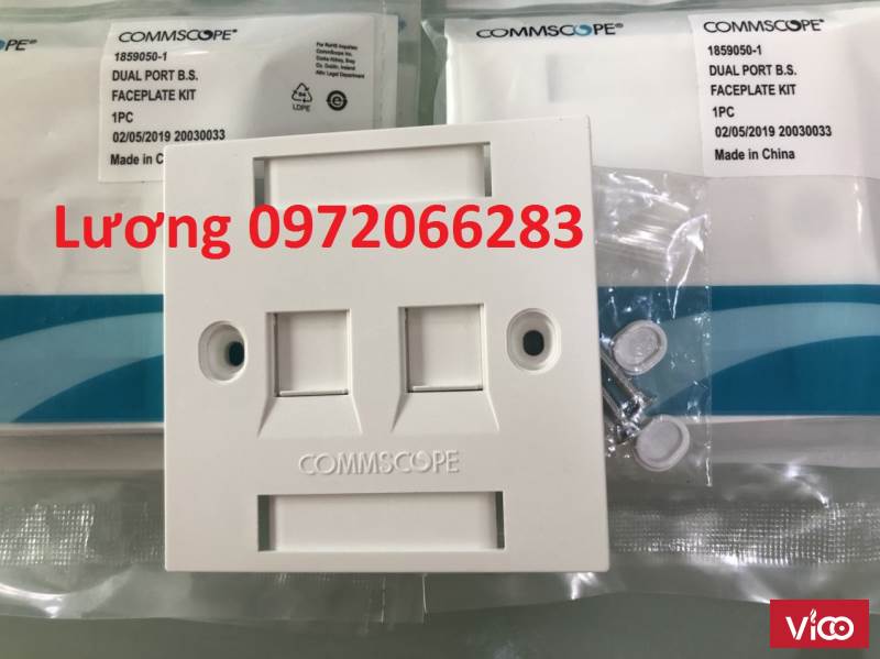 Mặt 2 Port Wallplate Commscope Face Plate 18590501 mặt nạ vuông