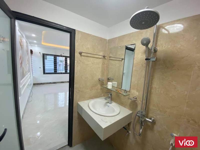 NHÀ ĐẸP LĨNH NAM RẤT GẦN Ô TÔ, NHÀ MỚI Ở ĐƯỢC LUÔN