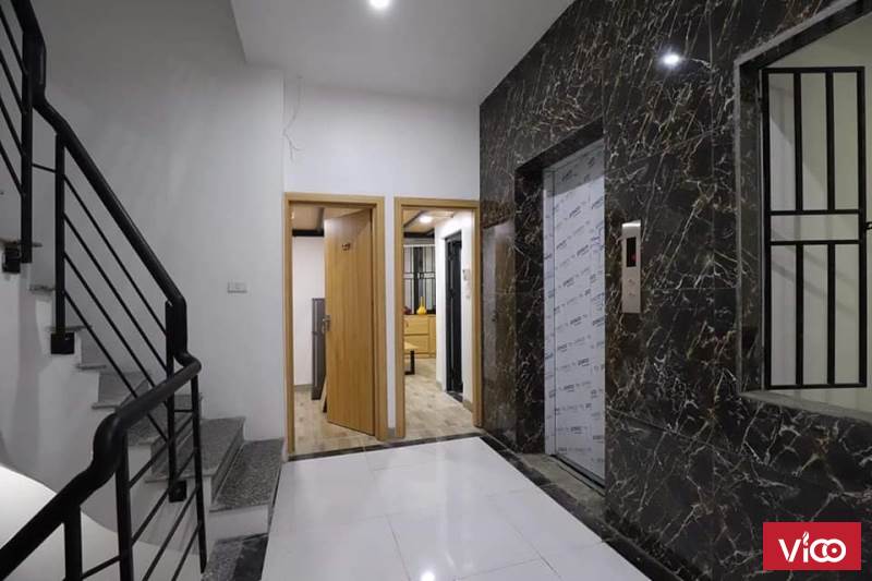 BÁN CCMN CẦU GIẤY 133M 9T MT 7.5M Ô TÔ THANG MÁY 43 PHÒNG 250TR/TH.