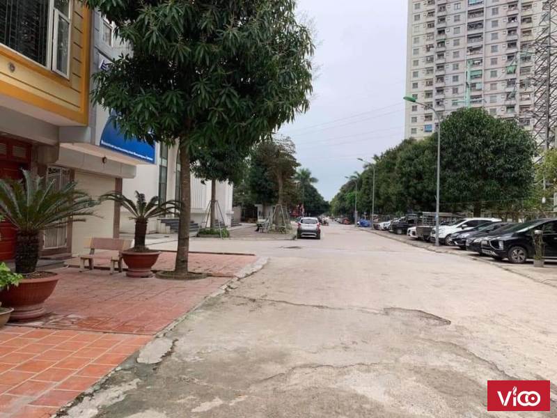 Cần bán gấp nhà mặt phố Đô Thị Xa La, 6,9 tỷ