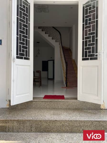 Bán nhà Ngõ Từ Hoa sát Hồ 50 m2 8,5 tỷ 0912955504