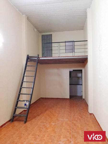 1.8 TỶ BÁN ĐẤT TẶNG NHÀ 30M2 TT QUẬN SỔ ĐỎ CC