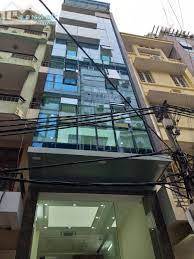 bán nhà mặt phố Lạc Long Quân MT6.5m156m2,kinh doanh rất tốt.Giá 33 tỷ