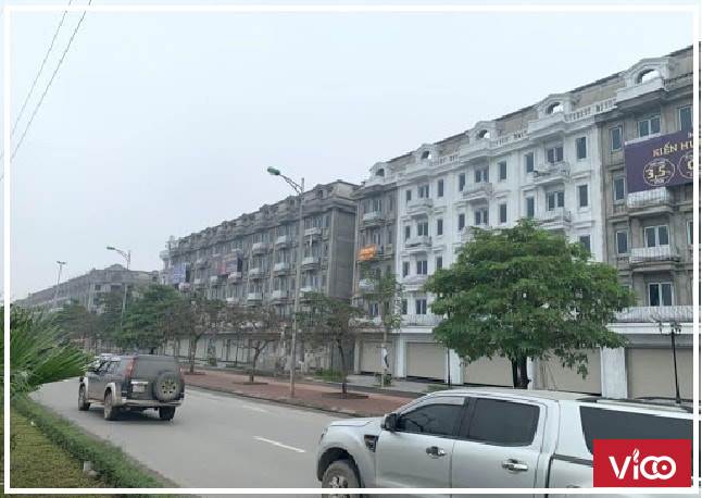 BIỆT THỰ LIỀN KỀ VỈA HÈ THANG MÁY KHU VIP KHÔNG GIAN SỐNG XANH. Giá bán 8,6 tỷ Có thương