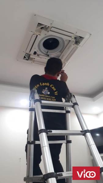 Lắp máy lạnh giá rẻ ở quận 12 Cao Vĩ