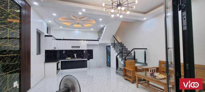 Bán 2 căn gần đường Hồ Sen , Cầu Rào 2